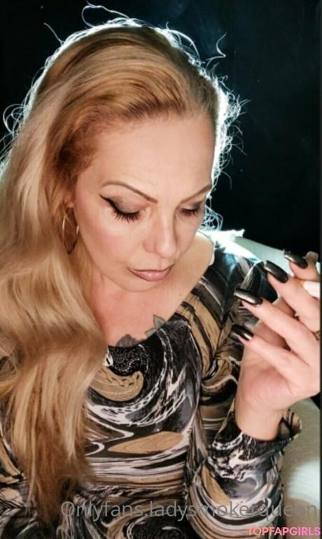 Lady.smoker.queen nude leaked OnlyFans photo #67