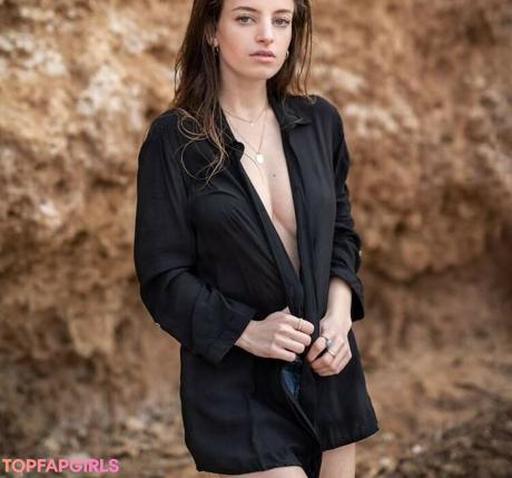 Noga nude leaked OnlyFans photo #14