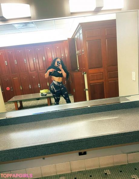 Safiyaswrld nude leaked OnlyFans photo #11