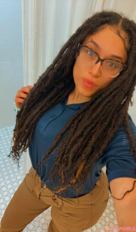Safiyaswrld nude leaked OnlyFans photo #19
