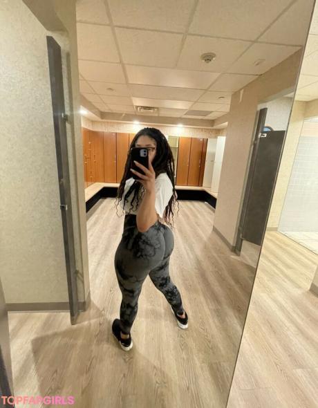 Safiyaswrld nude leaked OnlyFans photo #23