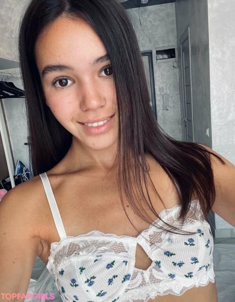 Lolasweetxo nude leaked OnlyFans photo #190