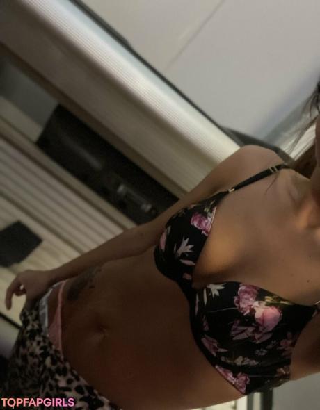 Whyterosefree nude leaked OnlyFans photo #86