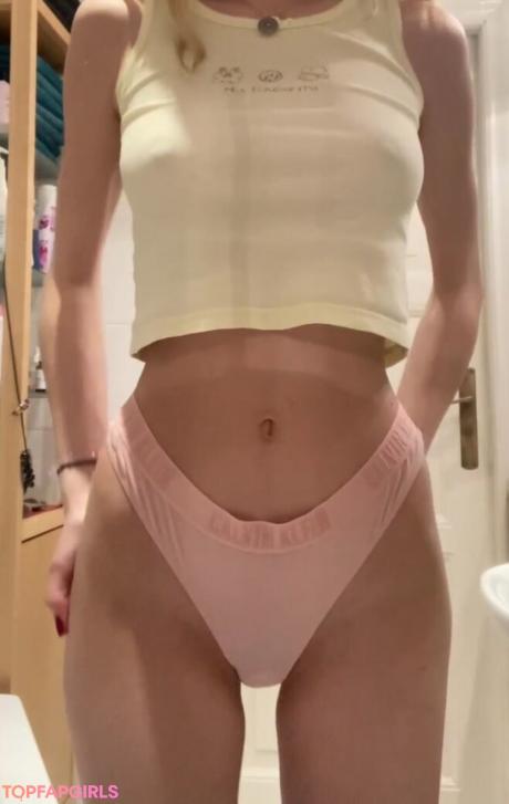 XJuliet nude leaked OnlyFans photo #9