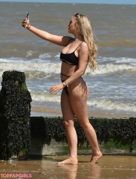 Mega nude leaked OnlyFans photo #8