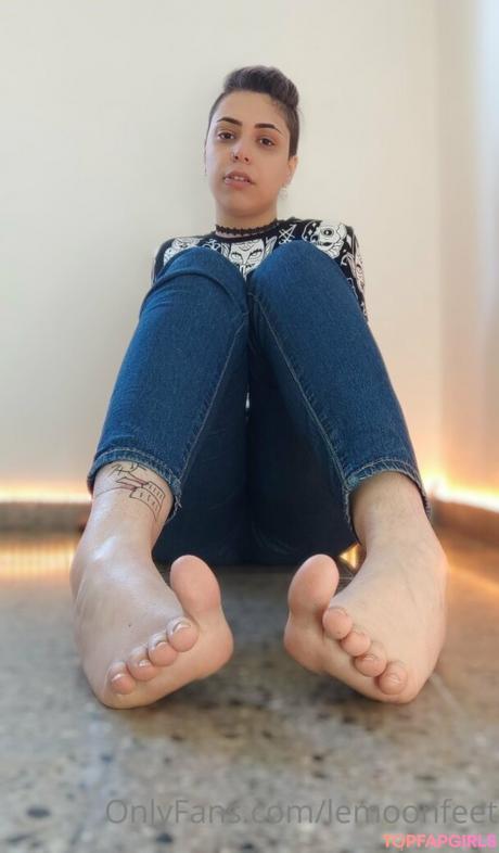 Lemoonfeet nude leaked OnlyFans photo #46