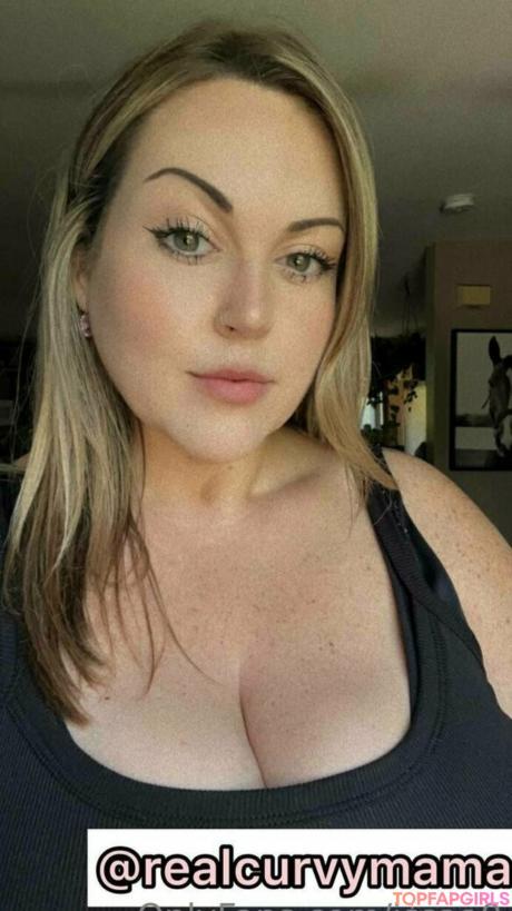 Issaa0 nude leaked OnlyFans photo #186