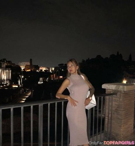 Issaa0 nude leaked OnlyFans photo #23