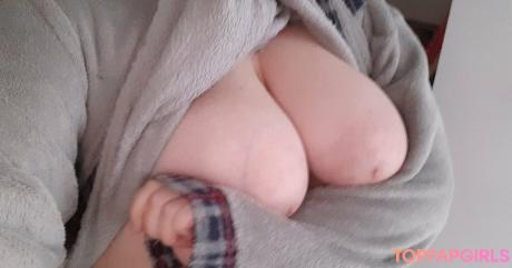 _cvbeNSFW nude leaked OnlyFans photo #13