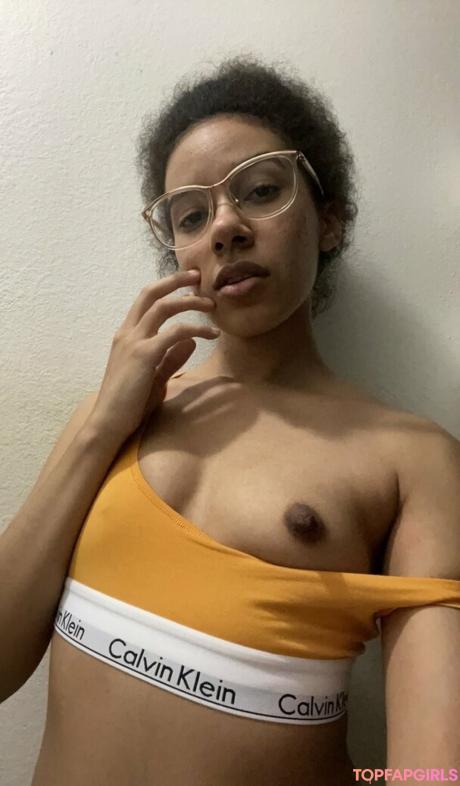 HoneyVulture nude leaked OnlyFans photo #103