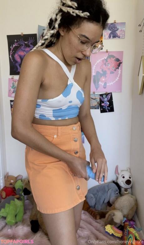 HoneyVulture nude leaked OnlyFans photo #59