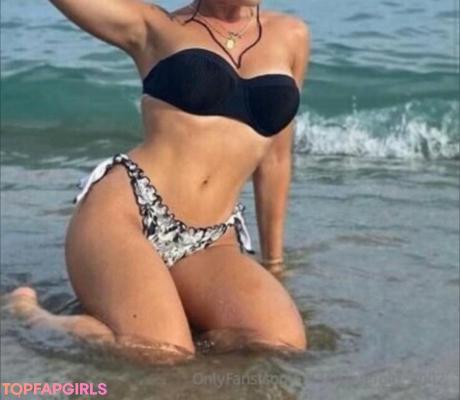 Undercovergirl_2002 nude leaked OnlyFans photo #6