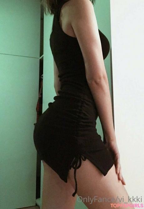 Vikkkess nude leaked OnlyFans photo #9