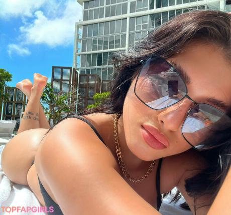 Daraanjelika nude leaked OnlyFans photo #21