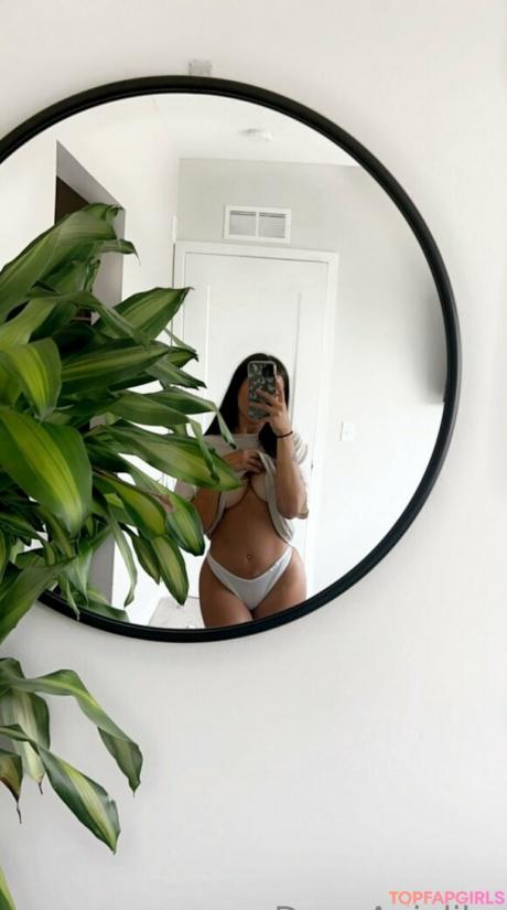 Daraanjelika nude leaked OnlyFans photo #54