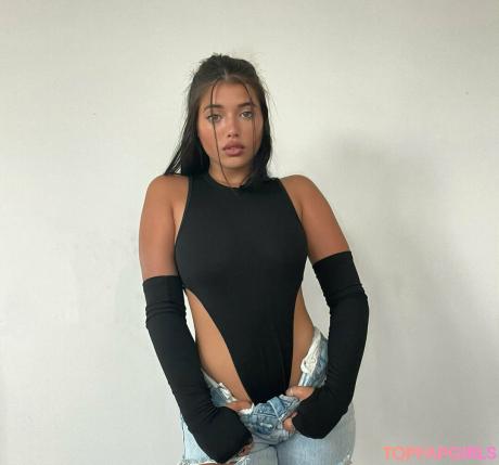 Daraanjelika nude leaked OnlyFans photo #67