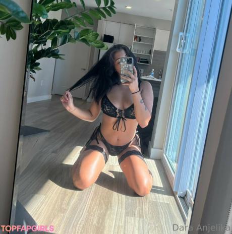 Daraanjelika nude leaked OnlyFans photo #7