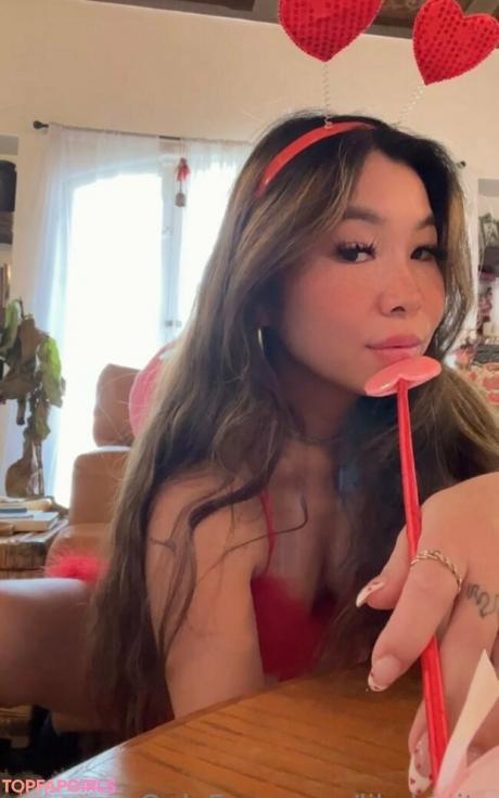 Lil.chinita nude leaked OnlyFans photo #15