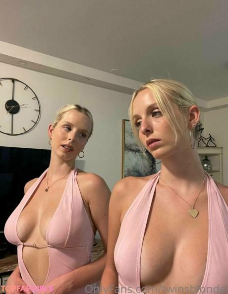 Onlytwinz nude leaked OnlyFans photo #154