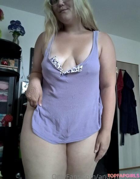 Andryantlova nude leaked OnlyFans photo #17