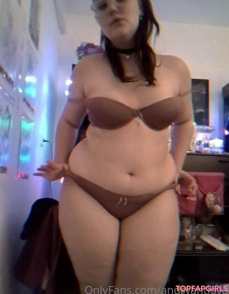Andryantlova nude leaked OnlyFans photo #9