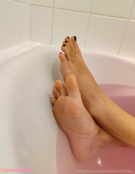 Alicefrenchfeet nude leaked OnlyFans photo #174