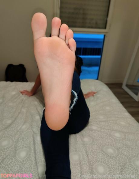 Alicefrenchfeet nude leaked OnlyFans photo #218