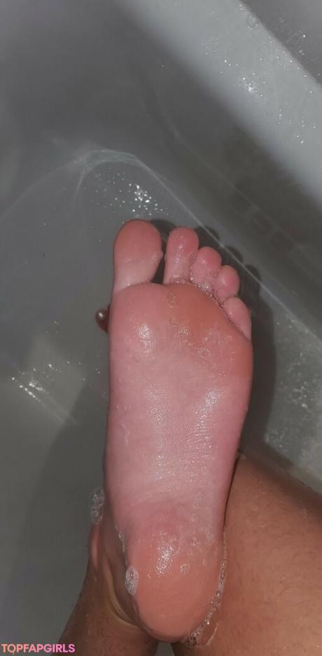 Alicefrenchfeet nude leaked OnlyFans photo #44