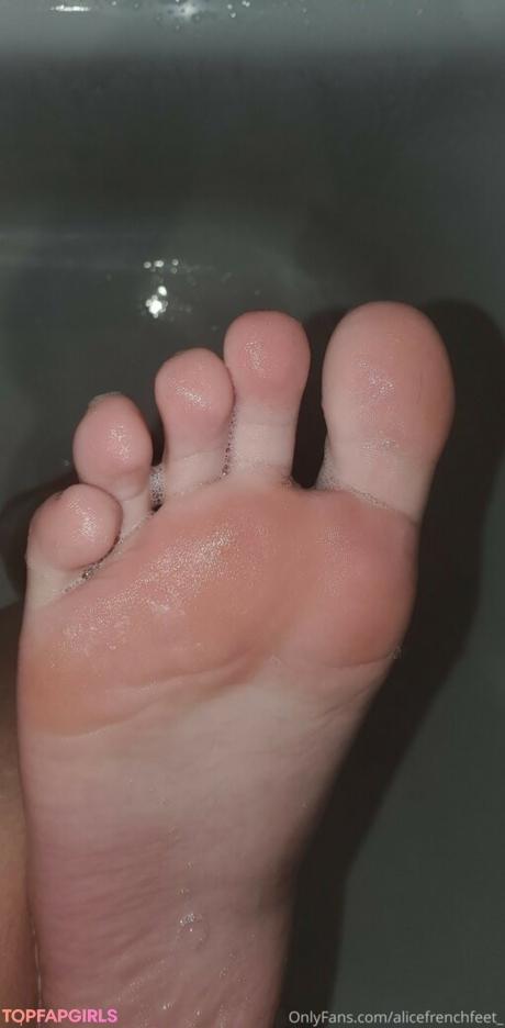 Alicefrenchfeet nude leaked OnlyFans photo #51