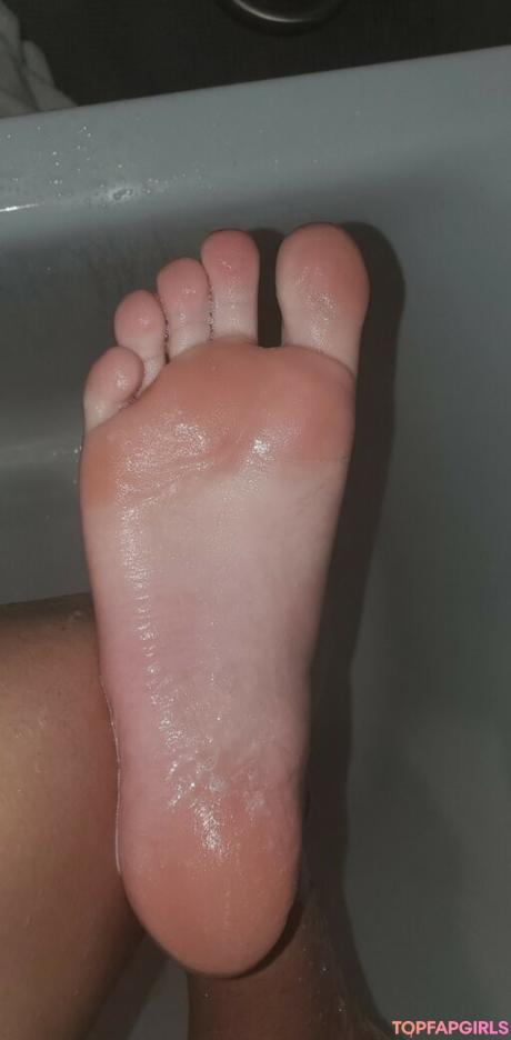 Alicefrenchfeet nude leaked OnlyFans photo #53