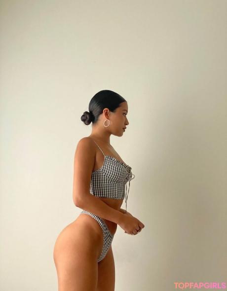 Julia nude leaked OnlyFans photo #110
