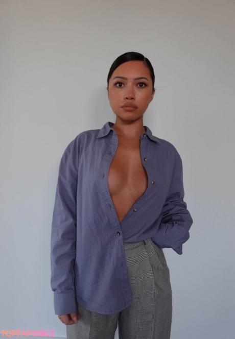 Julia nude leaked OnlyFans photo #161