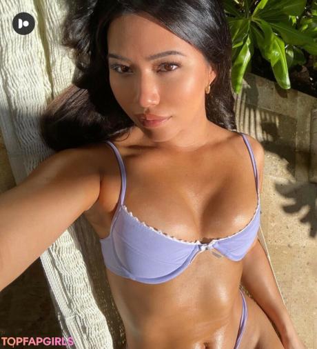Julia nude leaked OnlyFans photo #247