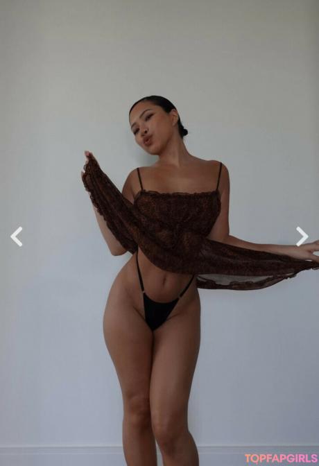 Julia nude leaked OnlyFans photo #473