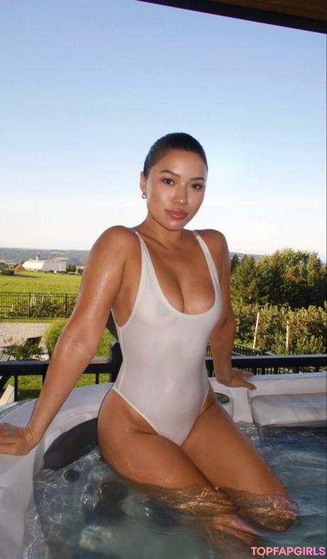 Julia nude leaked OnlyFans photo #663