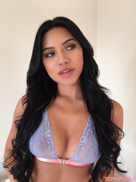 Julia nude leaked OnlyFans photo #713