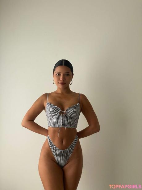 Julia nude leaked OnlyFans photo #858