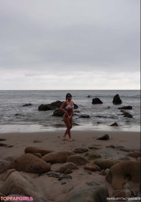 Julia nude leaked OnlyFans photo #88