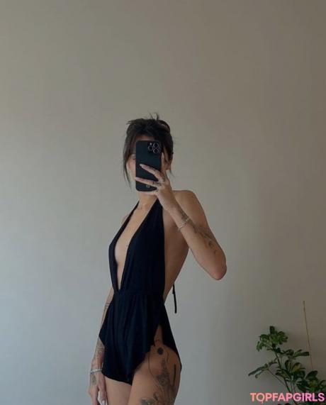 Pelinay nude leaked OnlyFans photo #32