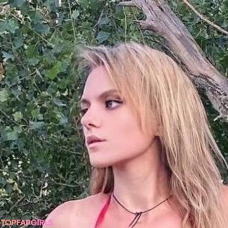 Kylliecosplay nude leaked OnlyFans photo #23