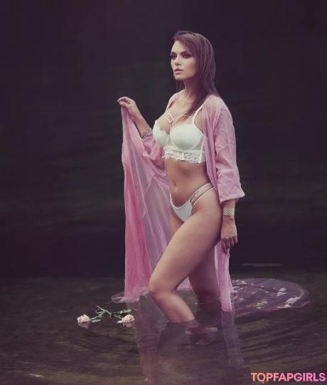 Kylliecosplay nude leaked OnlyFans photo #36