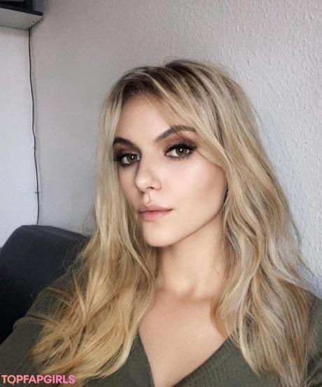 Kylliecosplay nude leaked OnlyFans photo #8