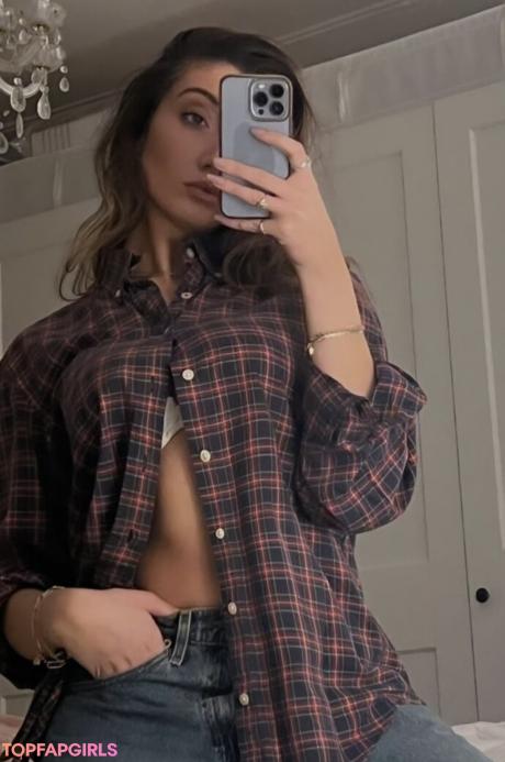 Leyla nude leaked OnlyFans photo #20