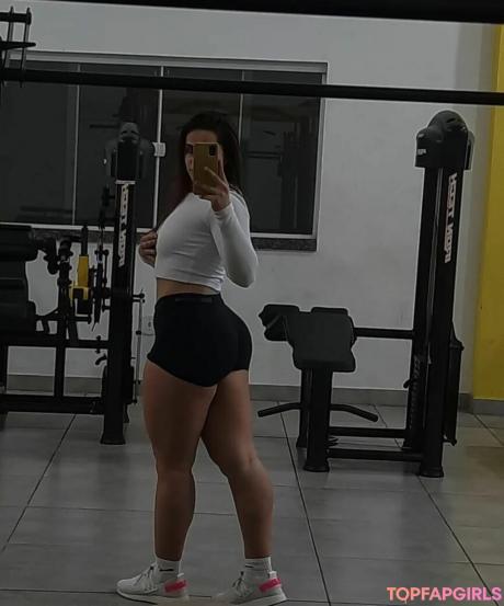 Kareningold nude leaked OnlyFans photo #5