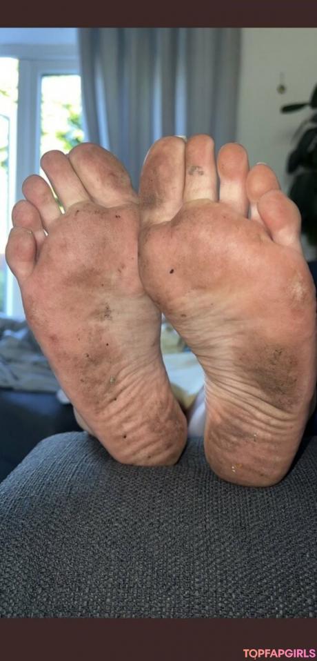 Queen nude leaked OnlyFans photo #1