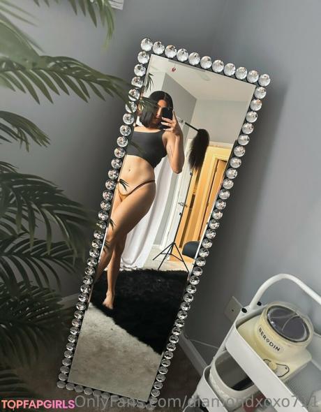 Tschasitybanks nude leaked OnlyFans photo #2