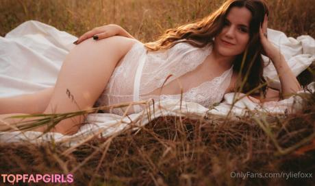 Ryliefoxx nude leaked OnlyFans photo #40