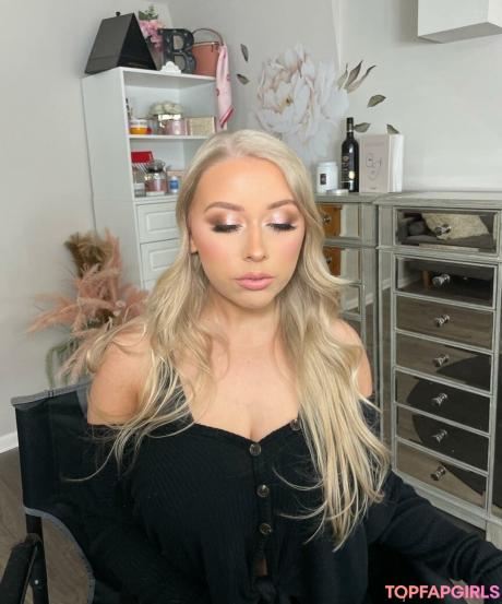 Rhiannon nude leaked OnlyFans photo #66