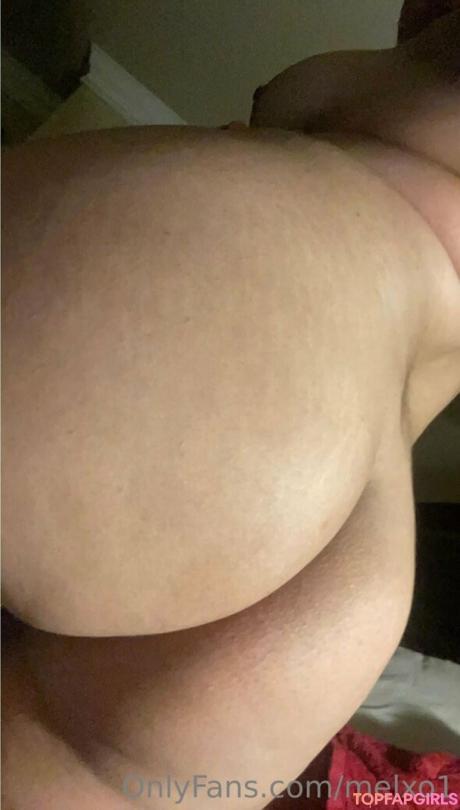 Melxo1 nude leaked OnlyFans photo #4