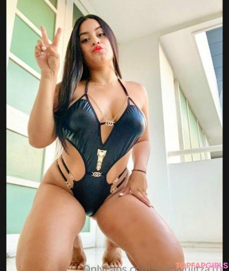 Maryyulitza10 nude leaked OnlyFans photo #11